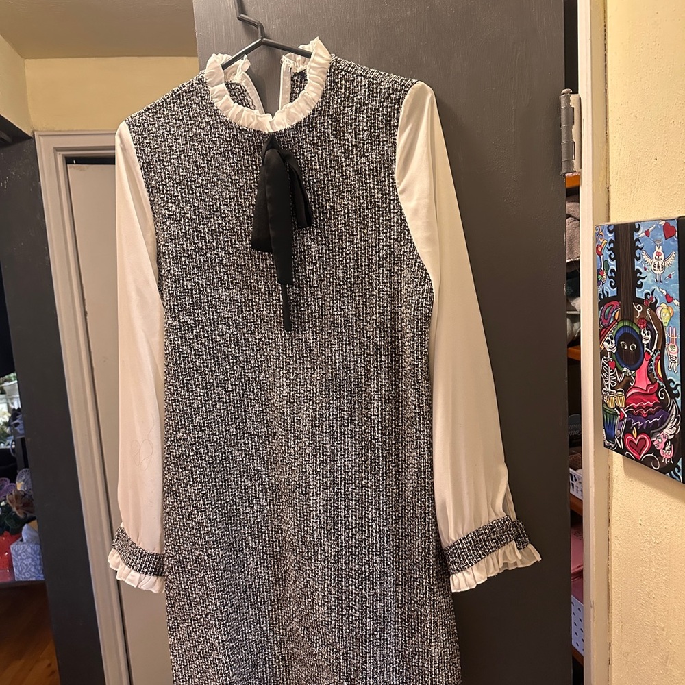 SHEIN Black and White Long Sleeve Dress